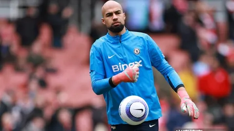 雷霆连胜势头强劲，亚历山大33分6板霍姆格伦22分11板助队击败活塞。